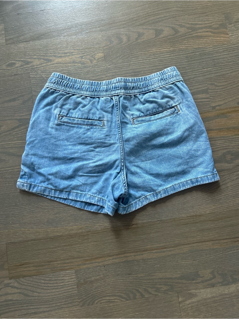 Women's GAP shorts size XS